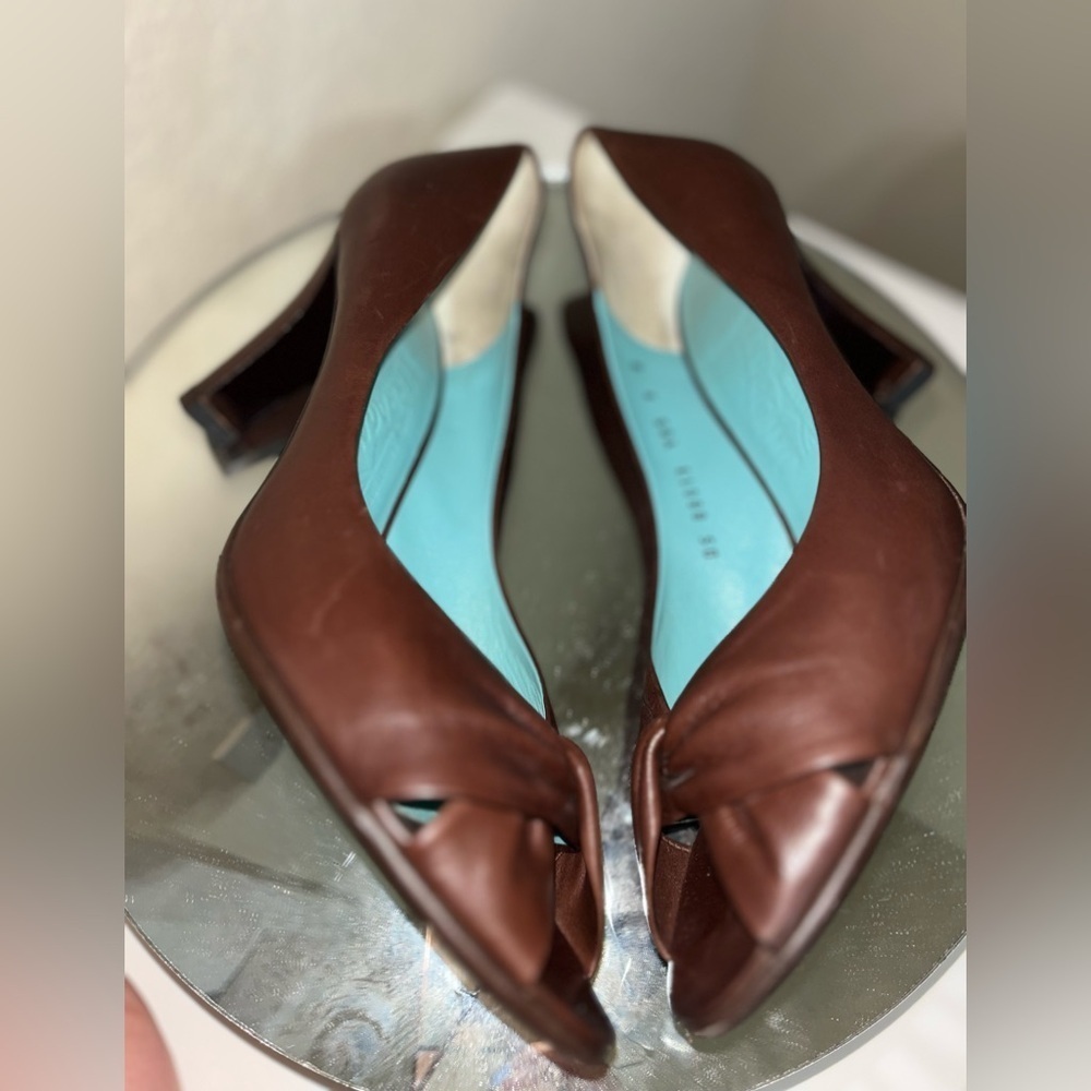 Salvatore Ferragamo Leather Pumps Heels, Brown with Blue Interior, Size 9B - Picture 11 of 14